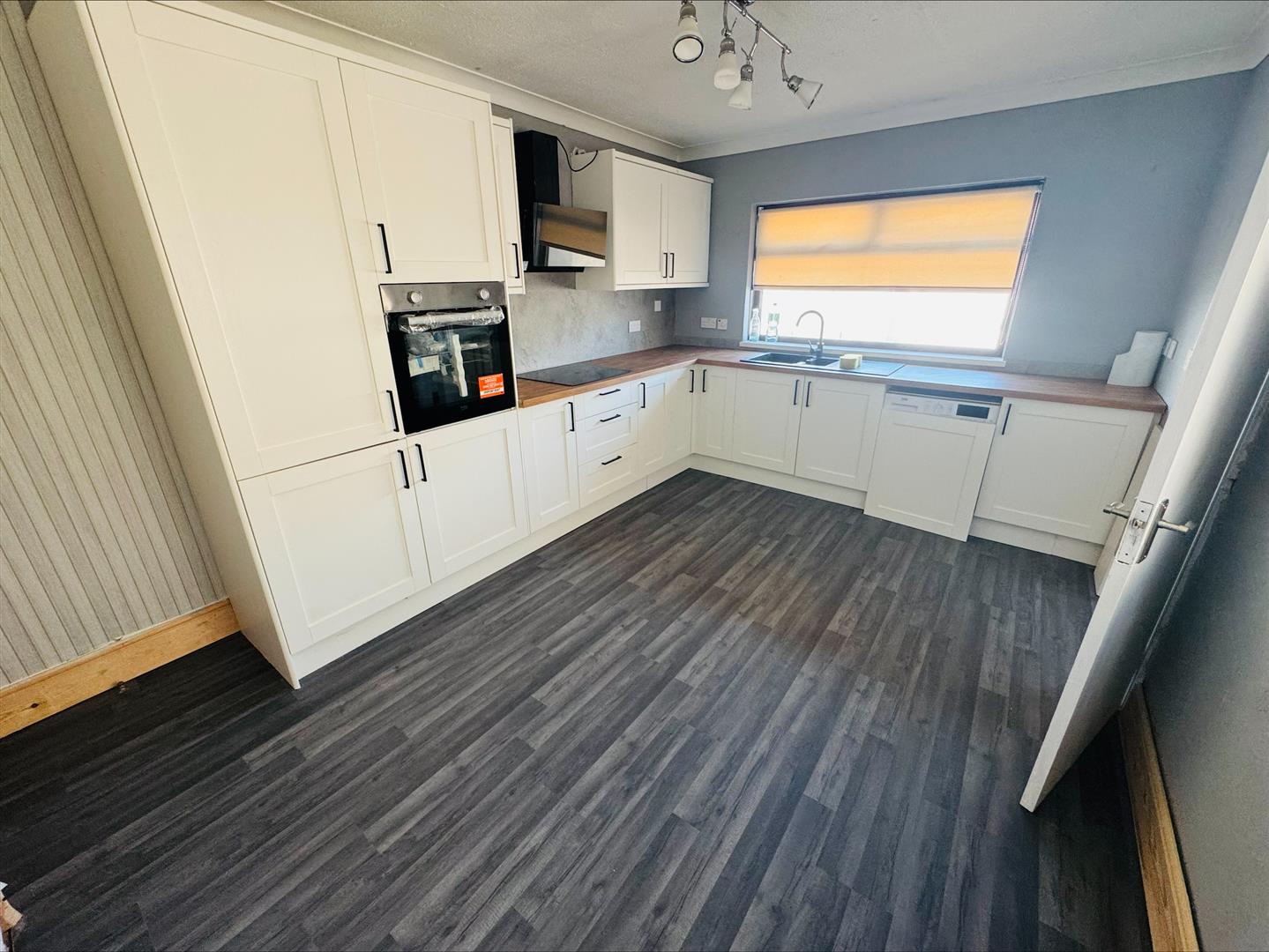 Coldstream Street, Llanelli, SA15 3BH